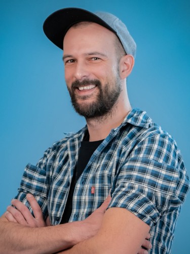 Kőrös Gergely (Köge)